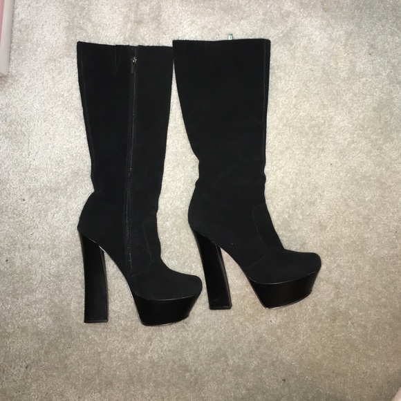Knee high suede black boots