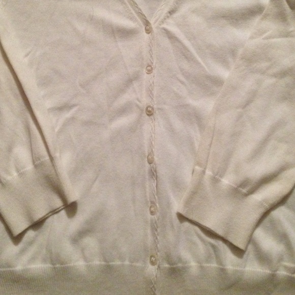 George Sweater - Picture 2 of 4