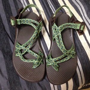CHACOS BRAND NEW NEVER WORN