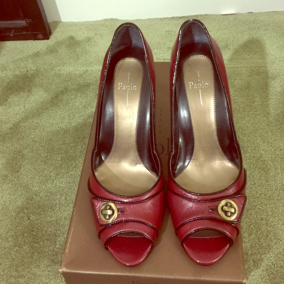Women's designer dress burgundy 8 new