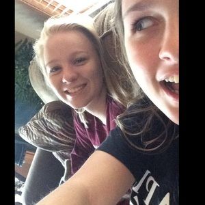 Meet your Posher, Grace