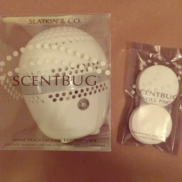 Bath and Body Works Scentbug with Refill Pack