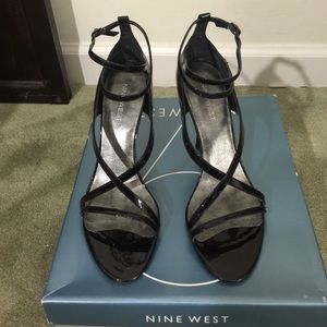 Women's Nine West dress shoes 7 1/2 used black