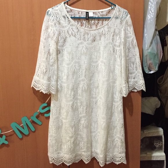 H&m white lace dress