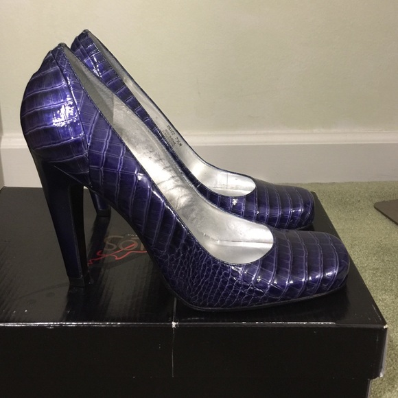 Women's shoes eggplant patent leather 7 1/2