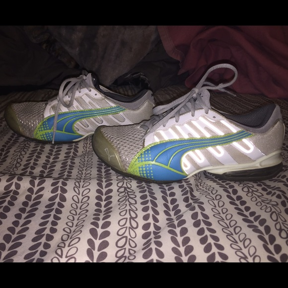 Women's Puma Tennis Shoes