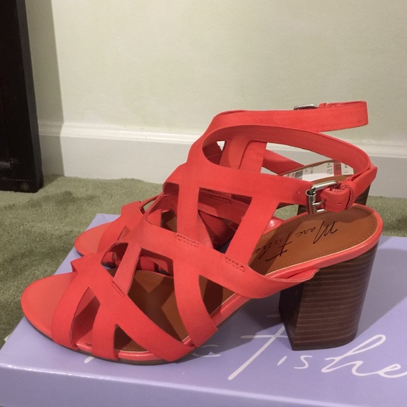 Women's sandal orange 8 Brand new