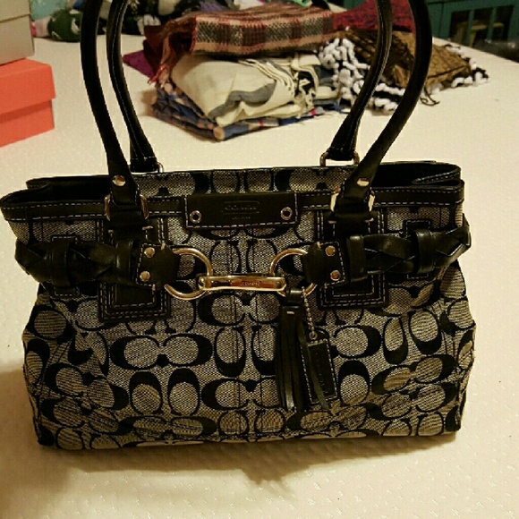 Coach handbag