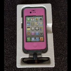 Pink iPhone 4s/4 life proof case