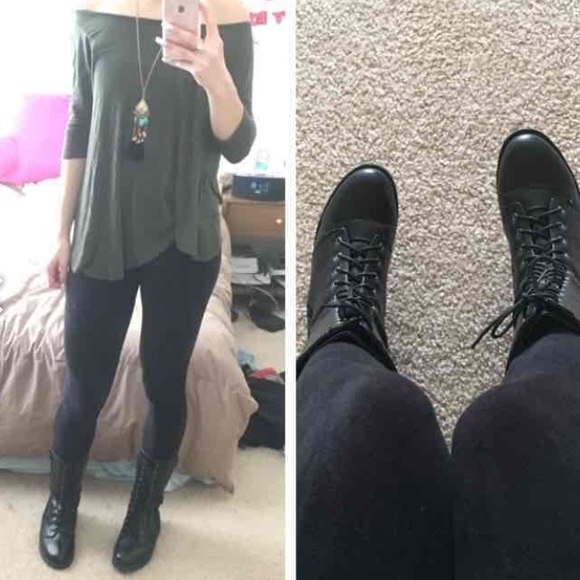 black lace up combat boots size 9-9.5 (40 europian