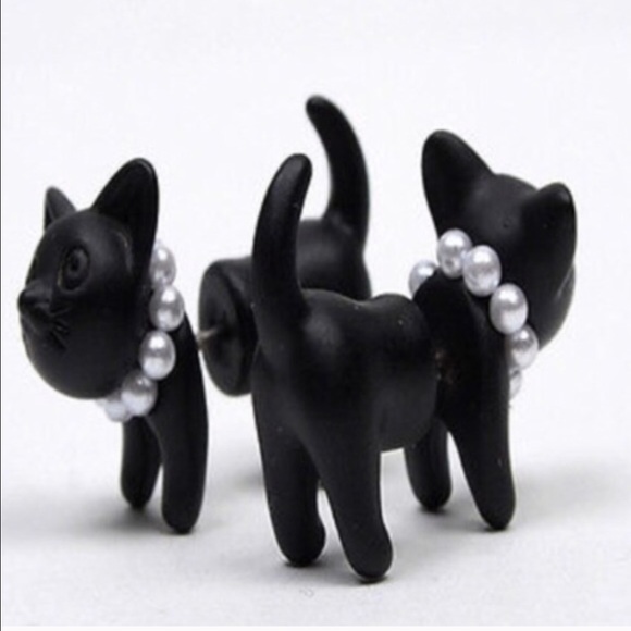 Black Cat Double Stud Earrings - Picture 6 of 8