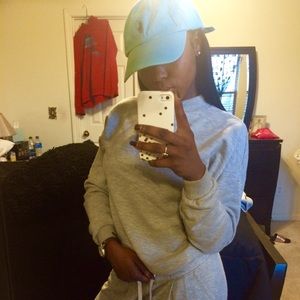 Meet your Posher, Monique