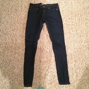 Skinny jeans