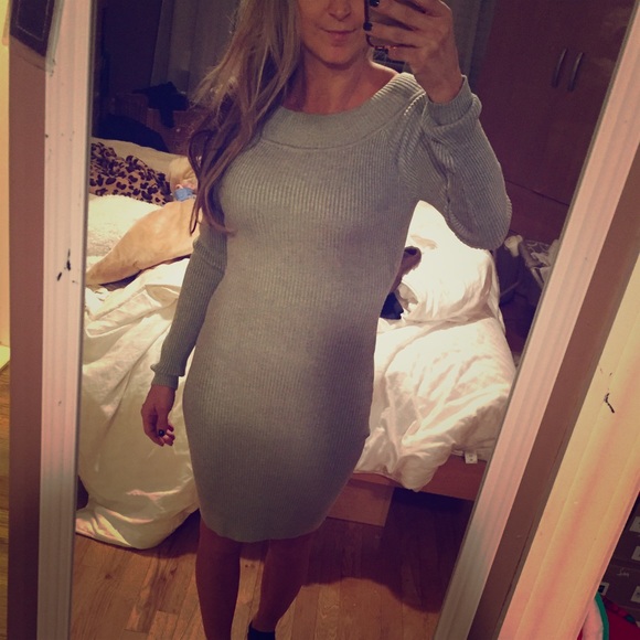 Gray ribbed sweater midi dress