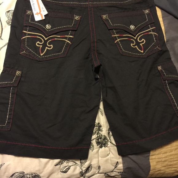 Rock revival shorts - Picture 2 of 3