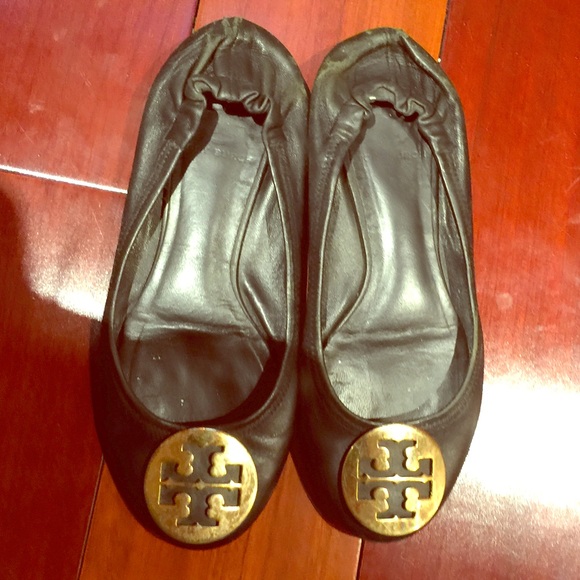 Tory Burch black leather flats.