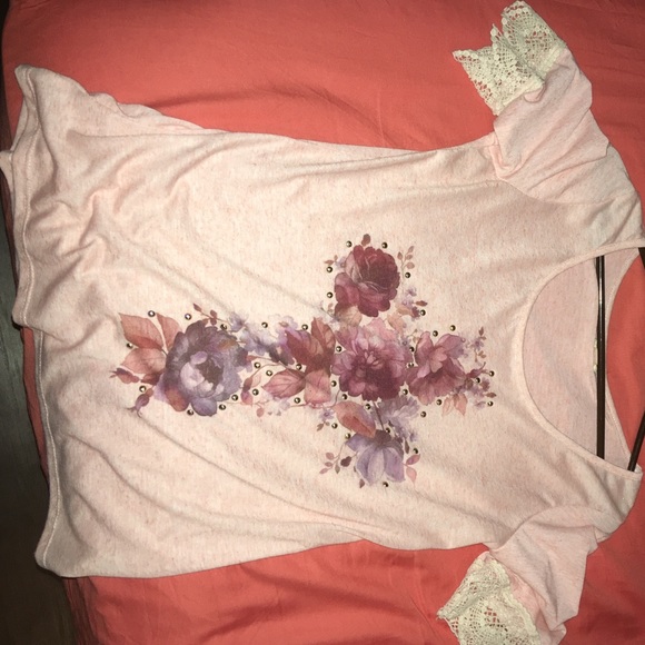 Make offer! :) Daytrip shirt from Buckle