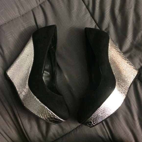 Kim Kardashian Suede Wedges