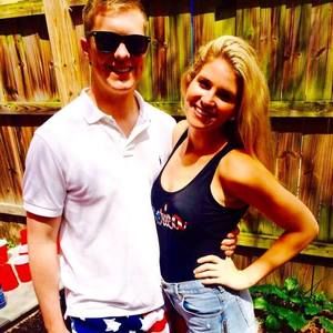 Meet your Posher, Bella