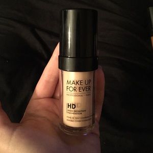 Makeup forever hd foundation