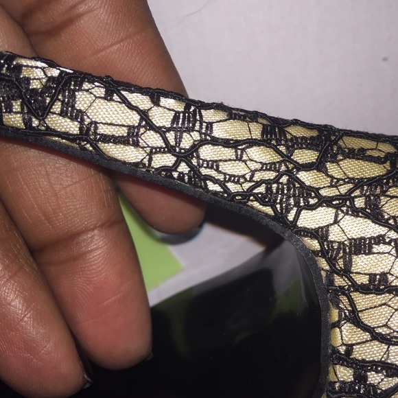 Brand New Heels - Picture 4 of 4