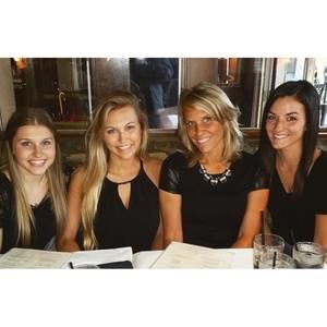 Meet your Posher, Marissa