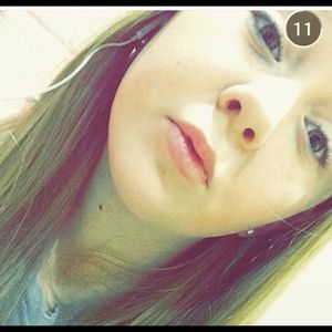 Meet your Posher, Brianna