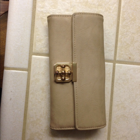 Charming Charlie's wallet.