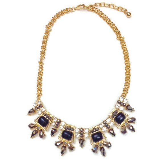 AKIRA Jewelry - ‼️SOLD‼️ Black and Gold Necklace