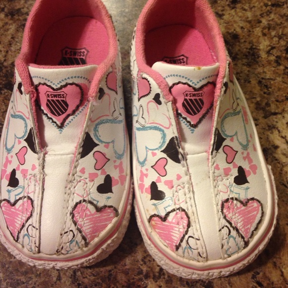 Shoes - Picture 2 of 4