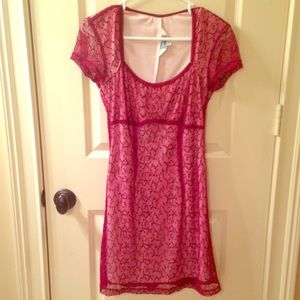 Vintage princess-style ruby embroidered dress EUC
