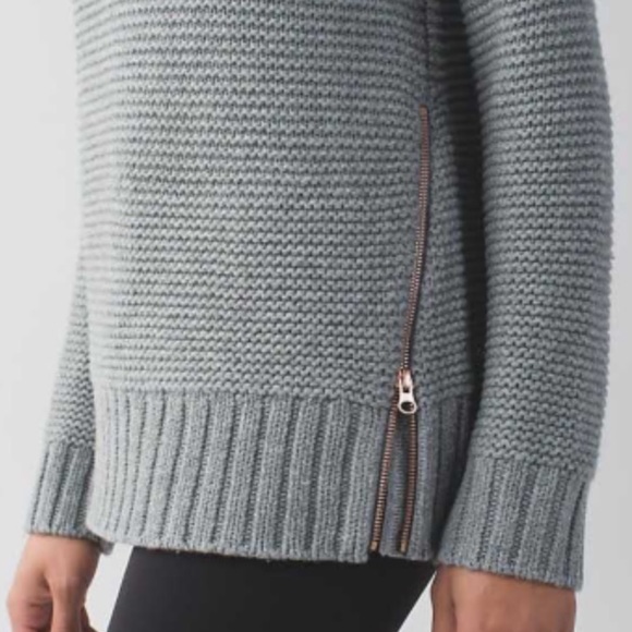 ❗️SOLD❗️Lululemon karma kurmasana sweater - Picture 3 of 4