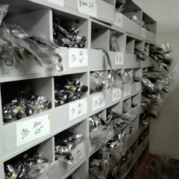 Hair - Picture 4 of 4