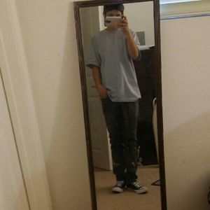 Meet your Posher, Jonathan