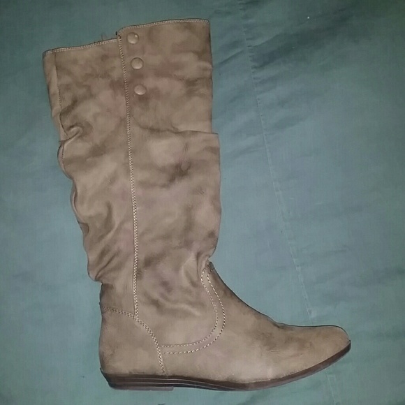 Cliff by White Mountain "Fighter" Boots
