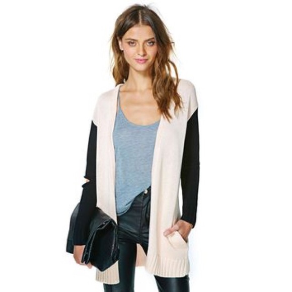 Nasty Gal pink and black cut out elbow cardigan - Picture 3 of 4