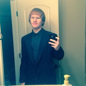 Meet your Posher, Josh