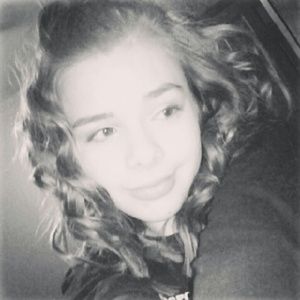 Meet your Posher, Ariana