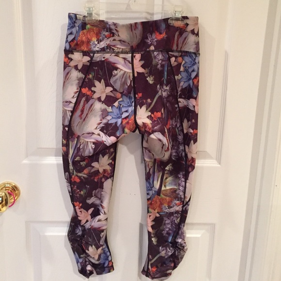 Work out capris - Picture 2 of 4