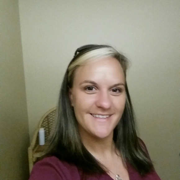Meet your Posher, Rachael - Picture 1 of 1