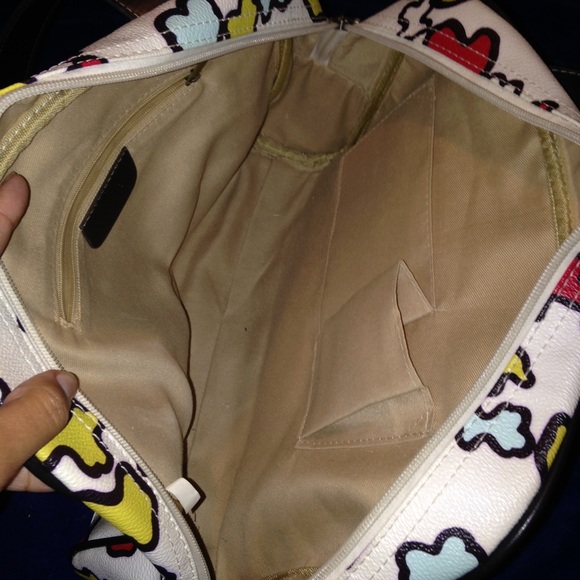 Handbag - Picture 2 of 3