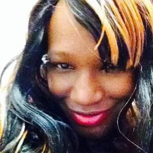 Meet your Posher, Daina