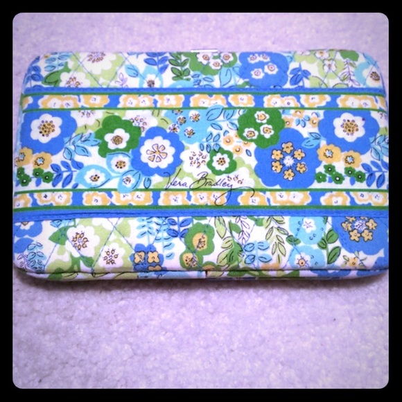 Vera Bradley wallet