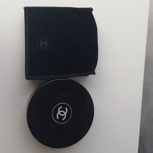 Chanel Teint Innocence Naturally Luminous Compact