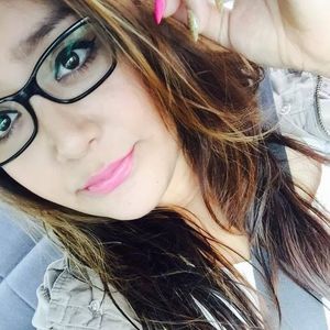 Meet your Posher, Marci