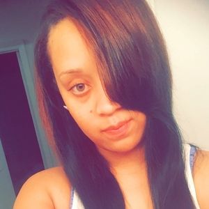 Meet your Posher, Lakeisha