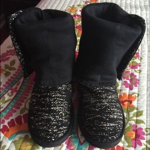 Black and Gold Sparkle Uggs