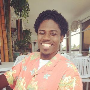 Meet your Posher, Lloyd