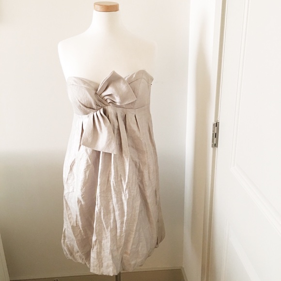 ✨SALE✨ Vintage Champagne Strapless Bubble Dress