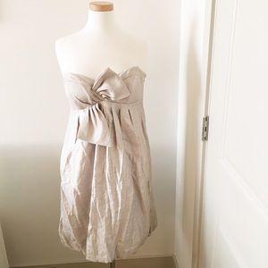 ✨SALE✨ Vintage Champagne Strapless Bubble Dress